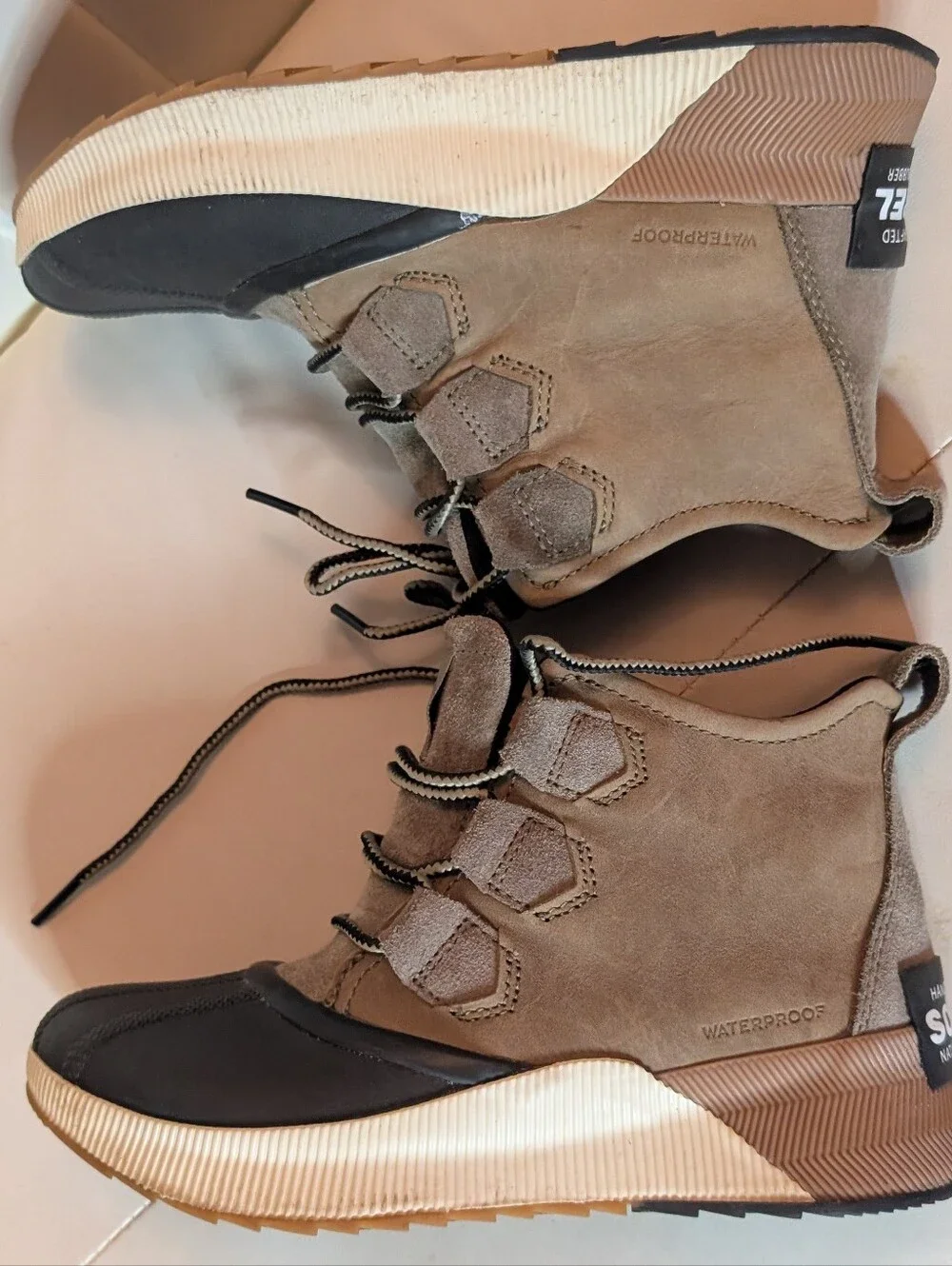 Sorel Women's Out 'N About III Classic Boot Size 6
